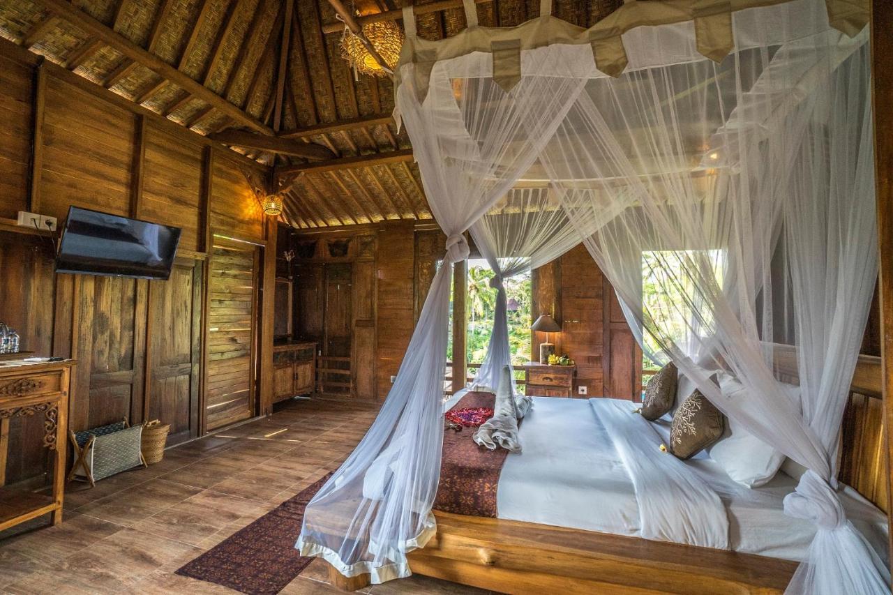อูมาห์ โฮชิ Hotel เตกากาลัง ภายนอก รูปภาพ